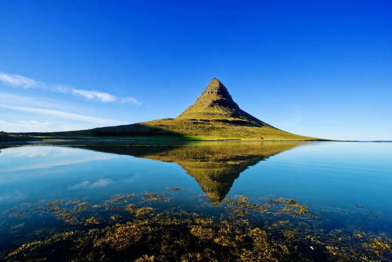Góra na Islandii - Kirkjufell