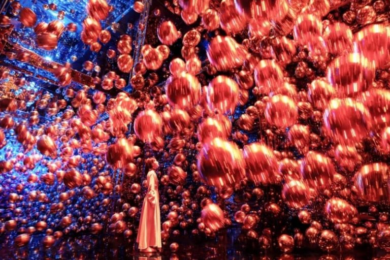 teamlab-biovortex-kyoto-japonia-wystawa-swiatla-muzeum